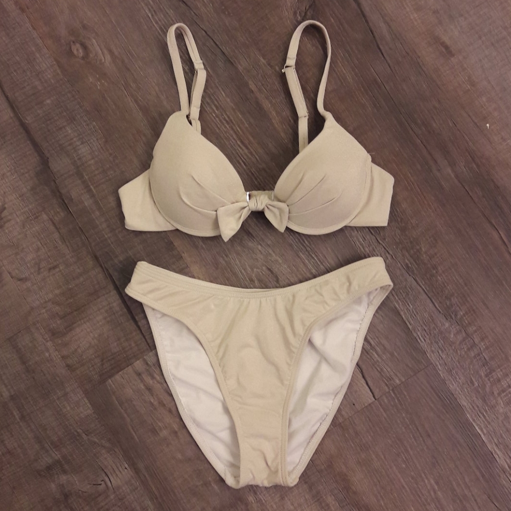 Sunsets push up Separates bikini top and bottom
